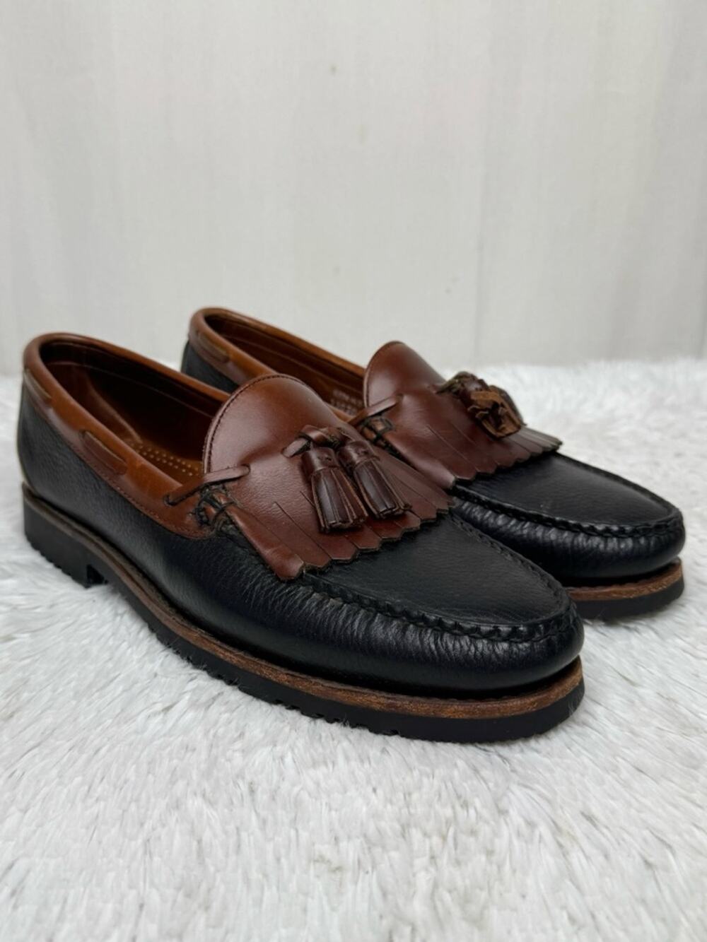 ALLEN EDMONDS / Nashua cognac brown black leather tassel slip on loafers / 10D